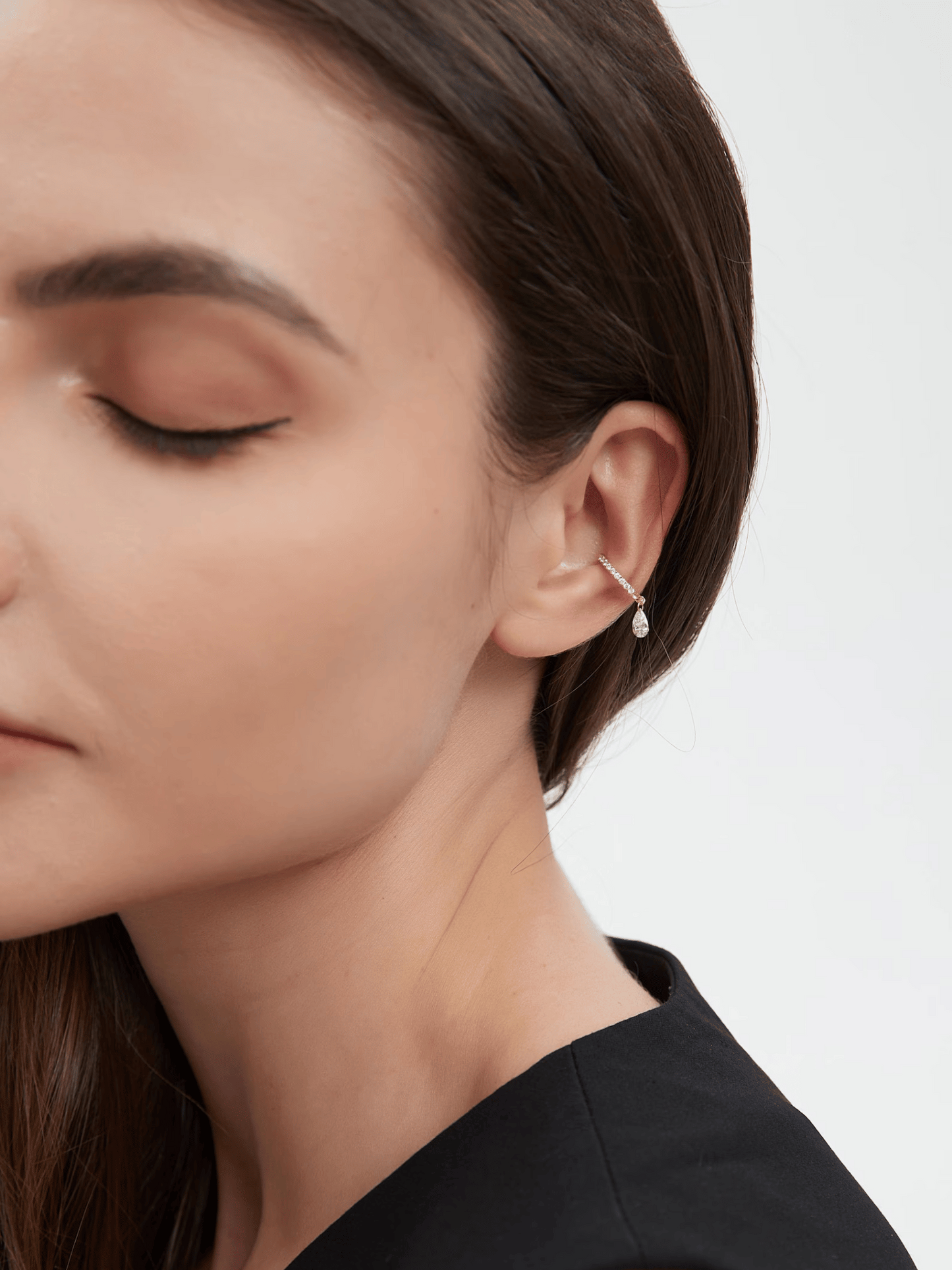 Manchette d'oreille en forme de larme