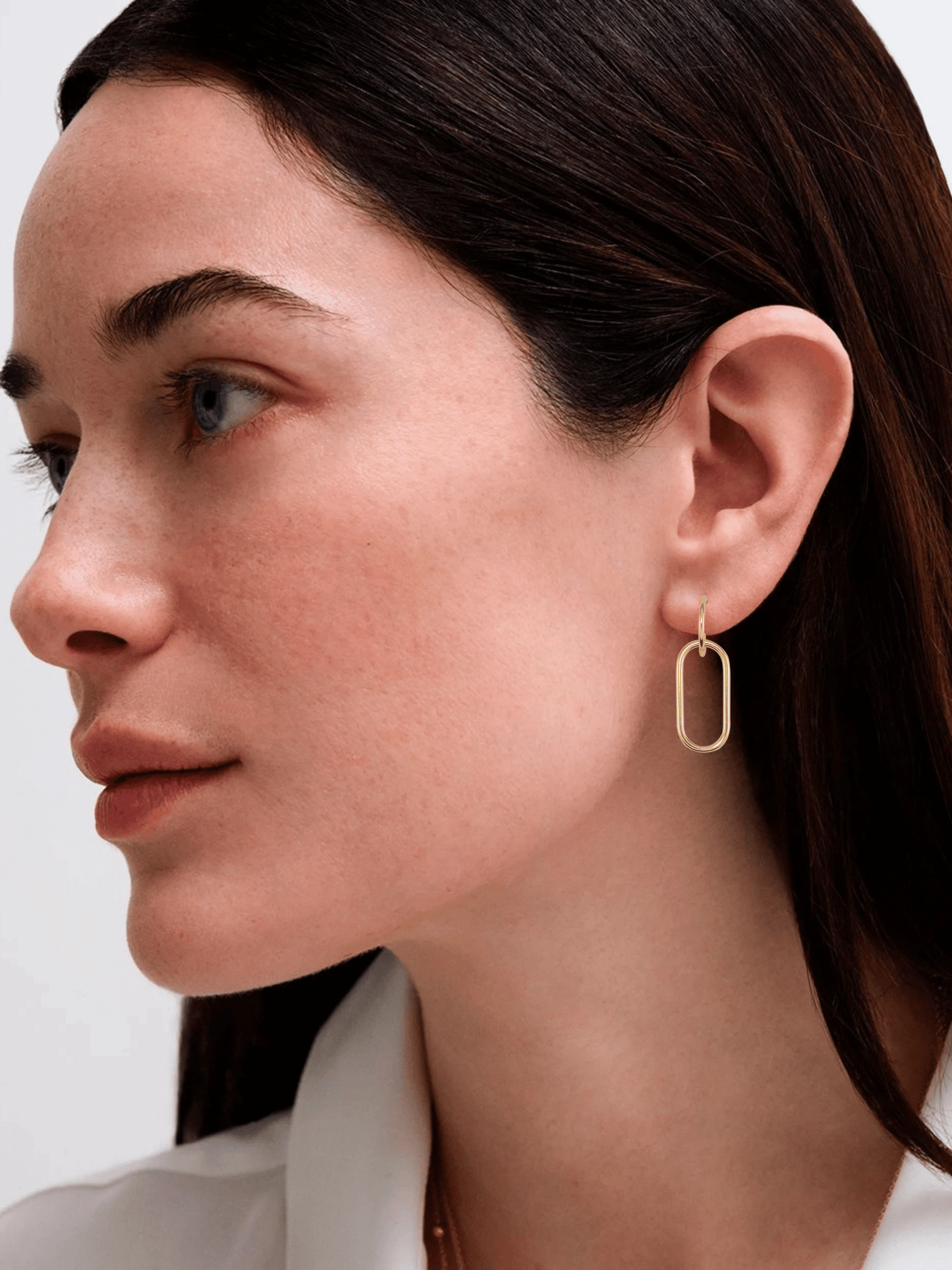Boucles d'oreilles créoles ovales minimalistes