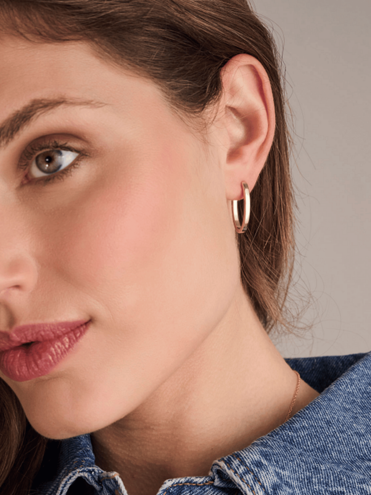 Boucles d'oreilles créoles ovales en or